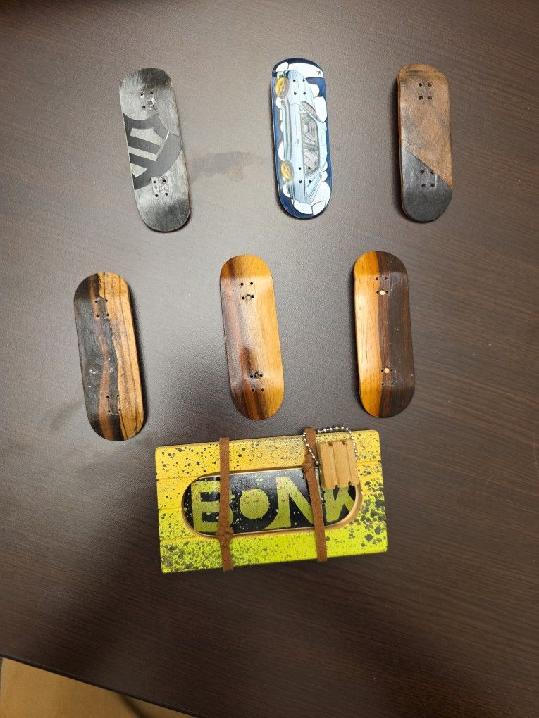 fingerboards & Park Obstacles