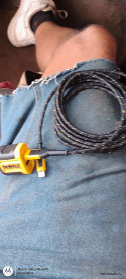 DeWalt 2 Port car charger and 10-ft cord