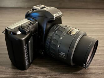 Pentax ZX-10 35mm-80mm Camera w/Travel Case - Great Condition!