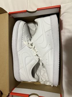 Men’s Nike Classic White Air forces 8.5