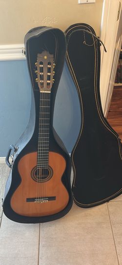 Yamaha Guitar