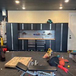 New Age Tool Storage Work Bench 