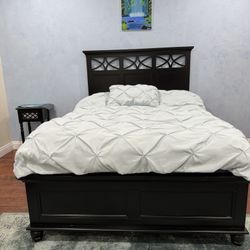 Full Mattress/headboard