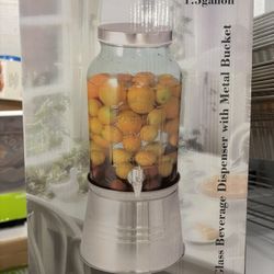 beverage dispenser with metal base, 1.5 gallon