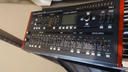 Behringer Deepmind 12 desktop synth