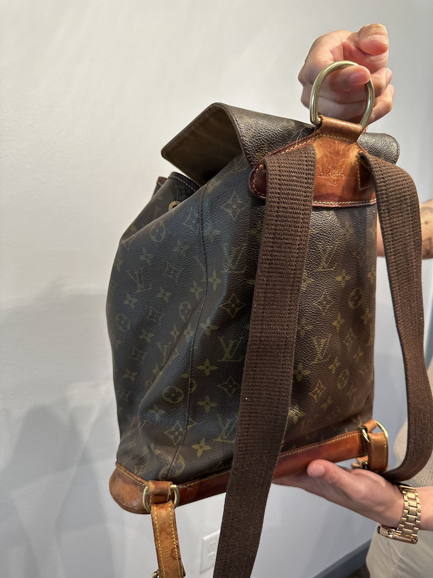 Louis Vuitton Montsouris Backpack Bags for Sale in Hackensack, NJ - OfferUp