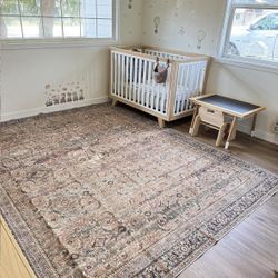 Gorgeous 8x10 Vintage Distressed Brown Washable Area Rug – Like new!