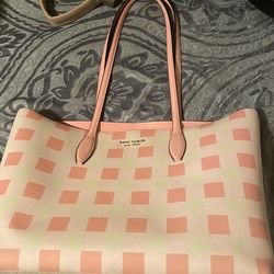 Kate said pink purse