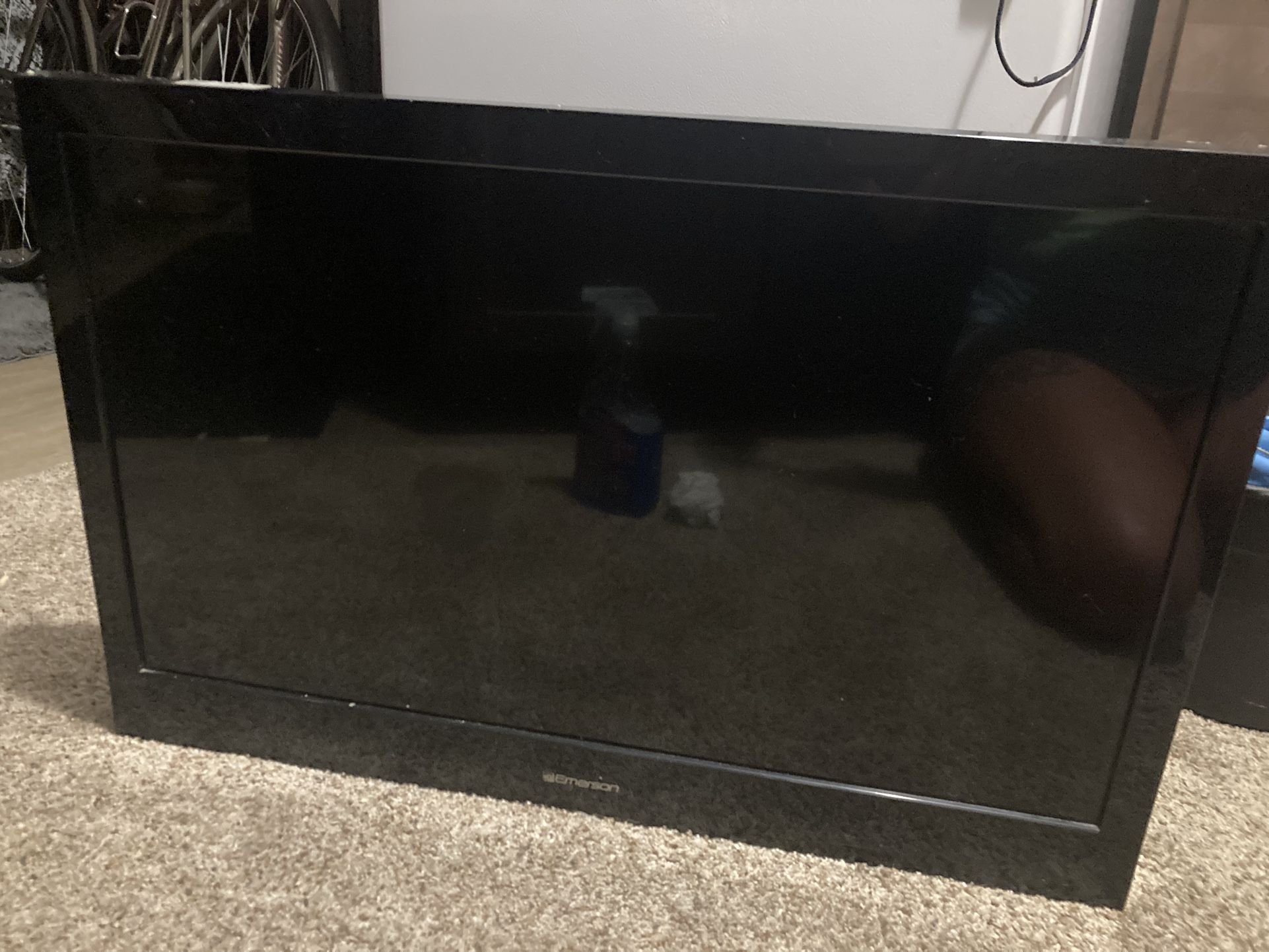 Emerson TV