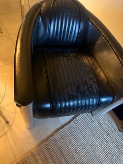 Aviator chair