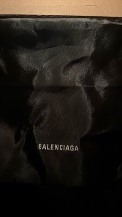 Balenciaga runners size 46