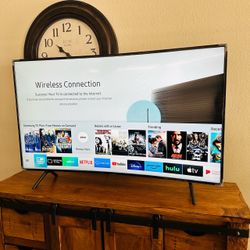 Samsung 55” curved Smart tv HDR UHD 4k