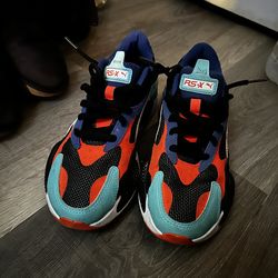 Men’s Sneakers – Size __ – Like New – $50 – Pickup Today