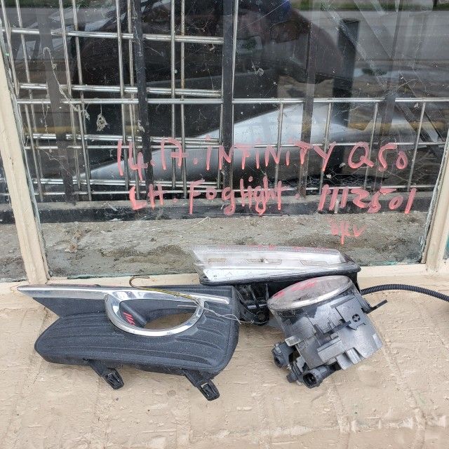 2017 Infiniti Q50 Fog Light Set