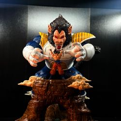 Goku vs Ozaru Vegeta Dragonball