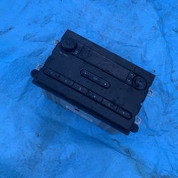 Ford F350 original radio