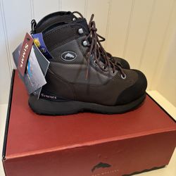 Simms Women’s Headwaters Wading Boots NEW with Tags