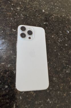 iPhone 14 Pro Max, Titanium look, Fully unlocked