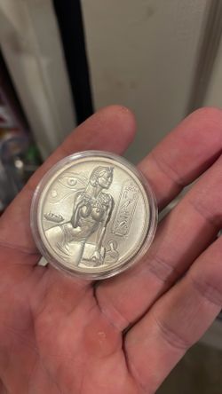 Rare beautiful 2oz silver cleopatra round