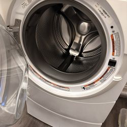 Whirlpool  Duet Washing Machine 