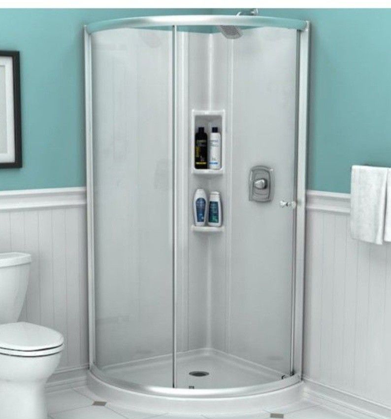 American Standard Axis 23-in W x 72-in H Framed Curved Chrome Soft Close Curved Shower Door (Clear Glass)
Shower base not included
Shower Wall set NO
