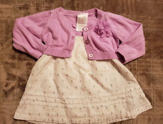 Newborn outfit (excellent condition)