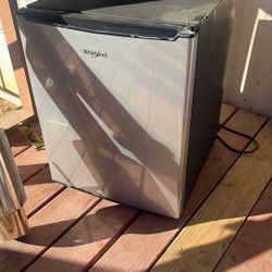 Whirlpool Mini Fridge