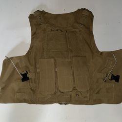 Military Plate carrier / Chest Protector And Accessories 