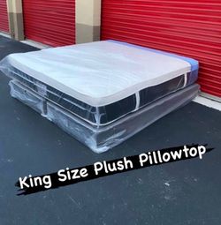 King Size Plush Pillowtop Mattress Set / New / Delivery Available