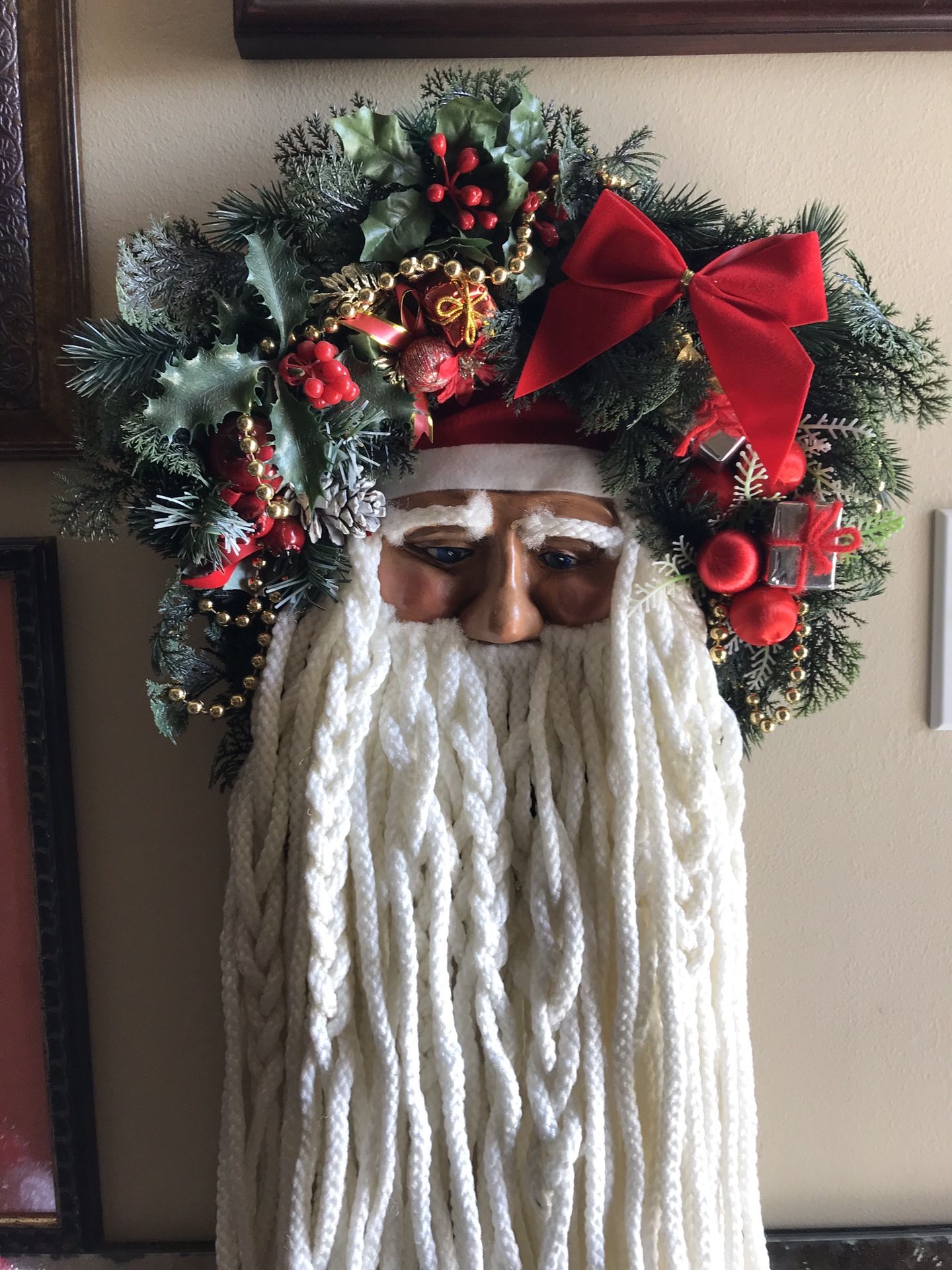 Hanging Santa Face With Rope Beard