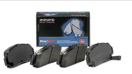 Silverado brake set Akebono premium brake set. Akebono ACT1363 Disc Brake Pad Set - Front