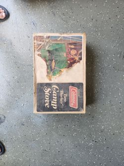 New In Box Vintage 1970's Coleman Two Burner Camp Stove