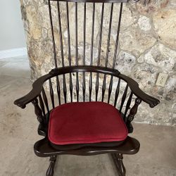 Antique Rocking Chair 