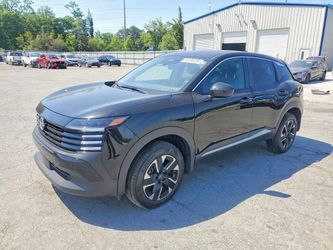 2025 Nissan Kicks
