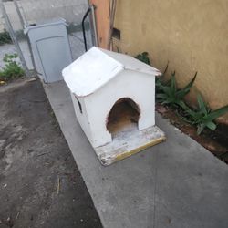 Dog House