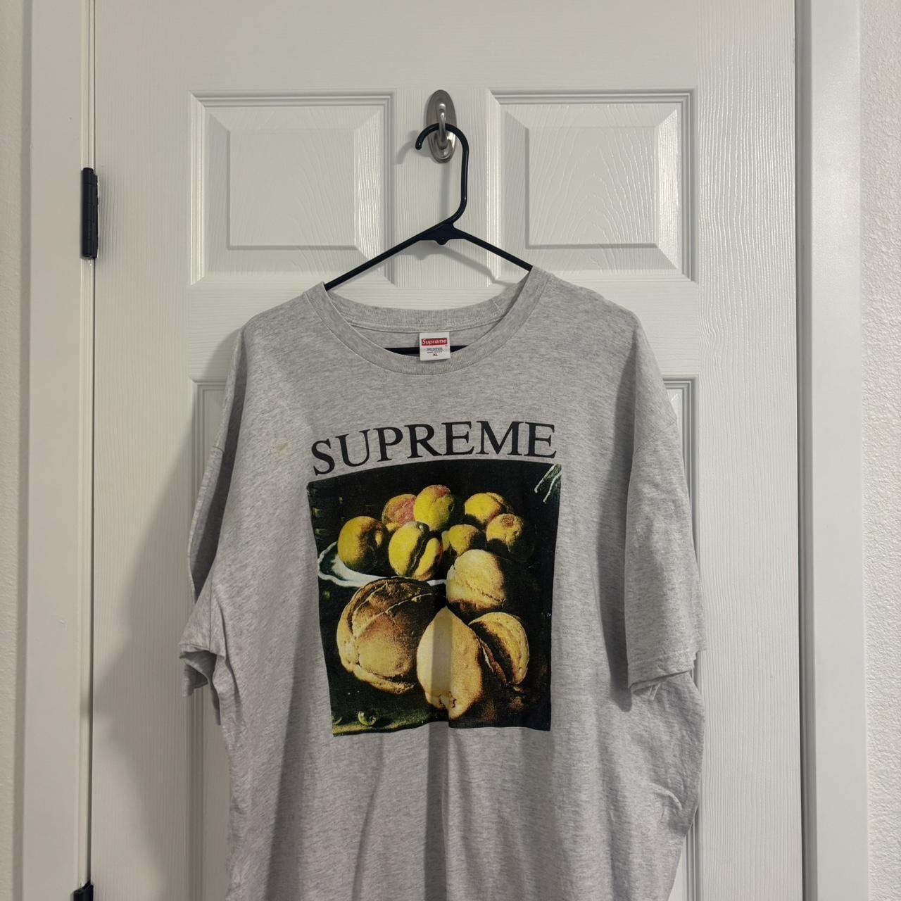 Supreme tee