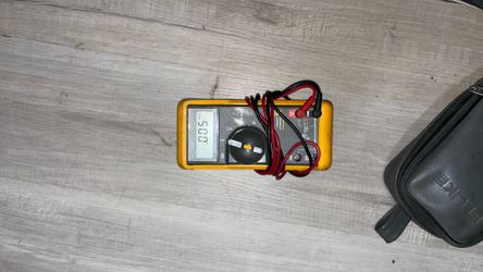 fluke 77 series ll digital multimeter