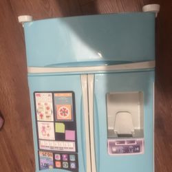 Toy Fridge 