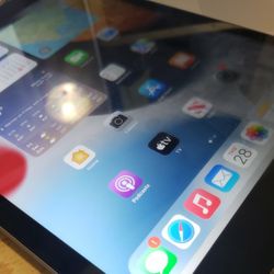 Apple iPad 6th GENERATION 