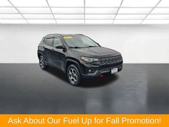 2022 Jeep Brújula