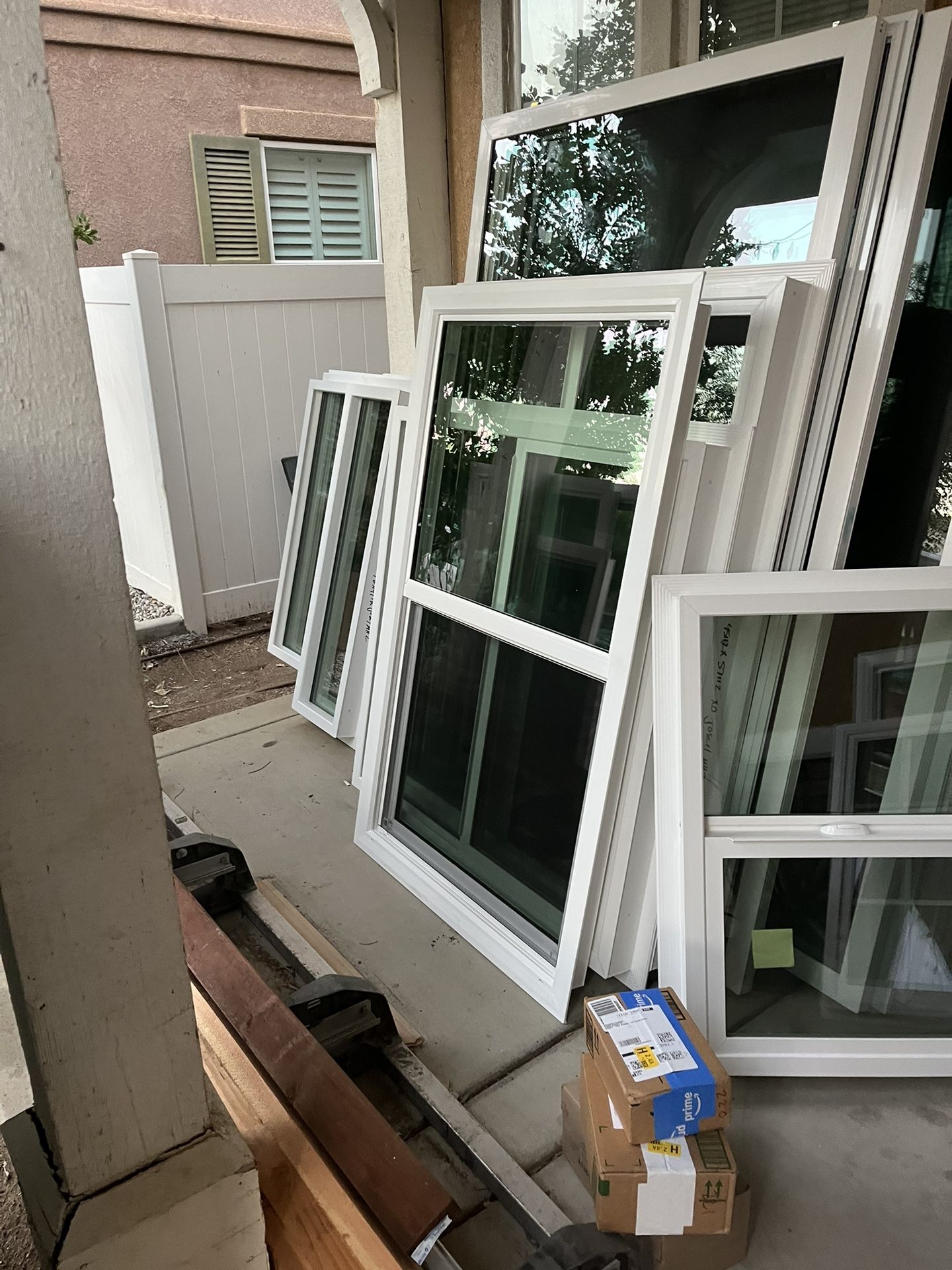 New Retrofit Windows By Efren Escobar