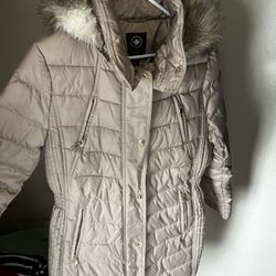 HALIFAX BRAND LONG COAT SIZE LARGE  NEED GONE ASAP  PRICE NEGOTIABLE 