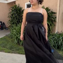 Black strapless dress