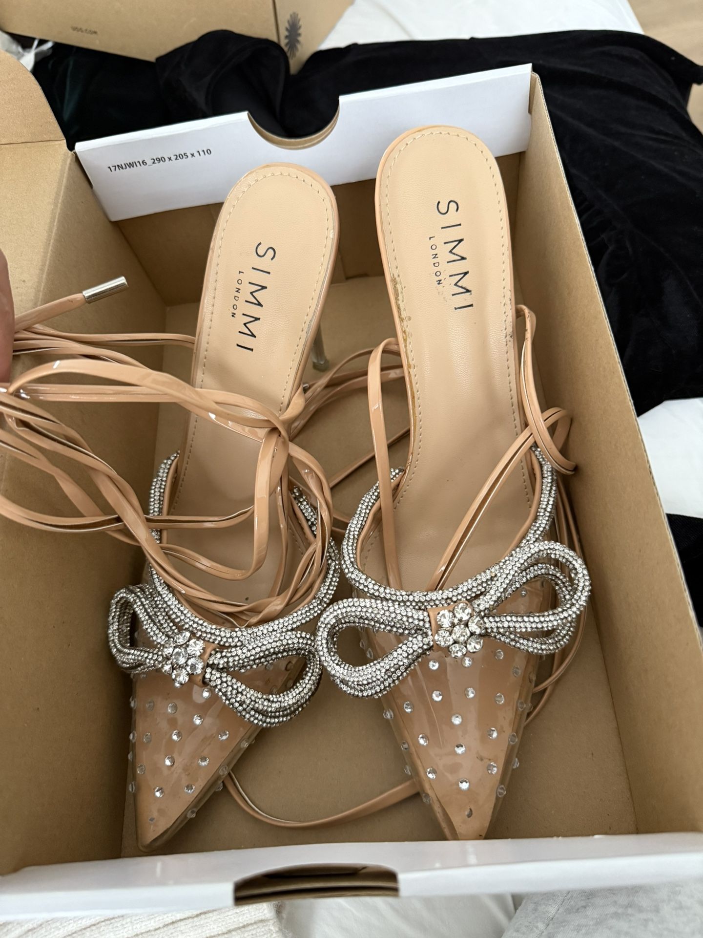 Strap Up Bow Heel
