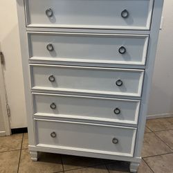 Tall Chest Of Drawers 