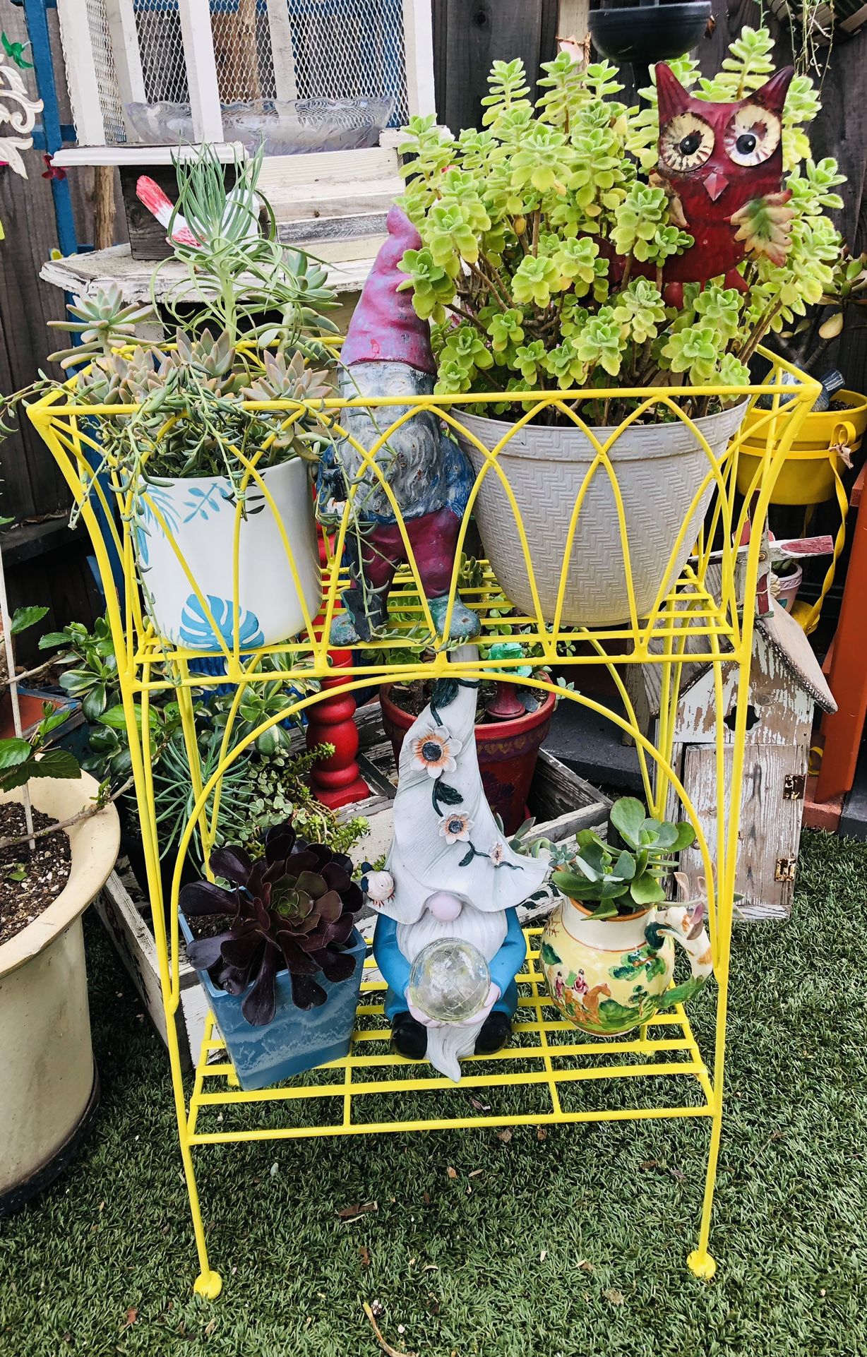 PLANT STAND