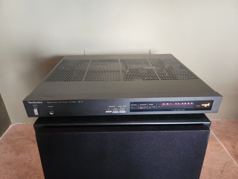 Technics SE-A7 Power Amplifier
