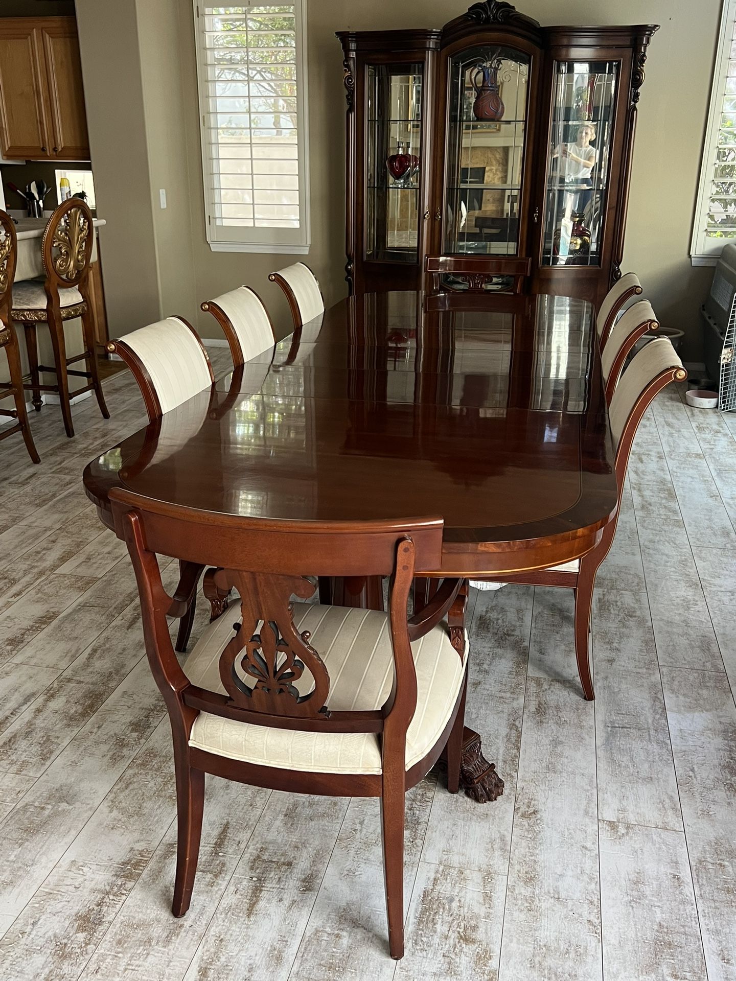 Large Dining Room Table With 8 Chairs
