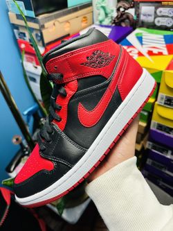 Jordan 1 Banned 