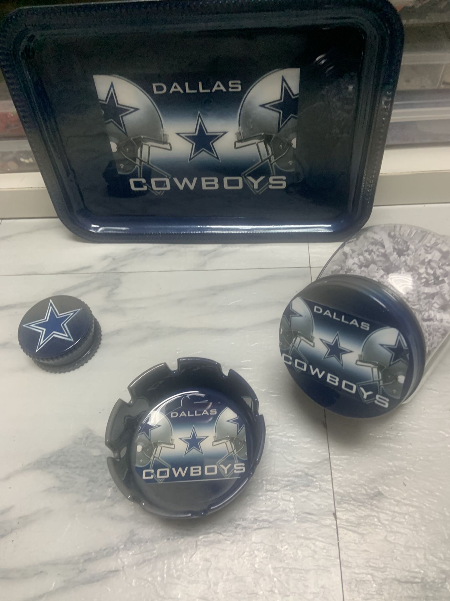 Dallas Cowboys Custom Rolling Tray Bundle Set $40